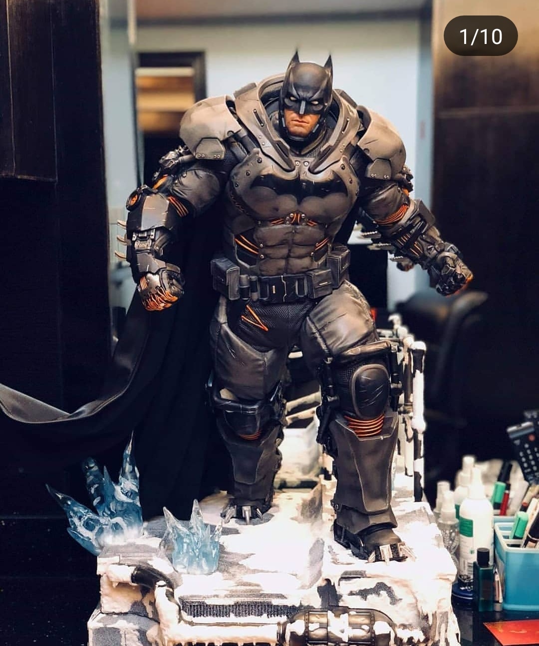 Batman Arkham Origins XE Suit Statue - Image 7