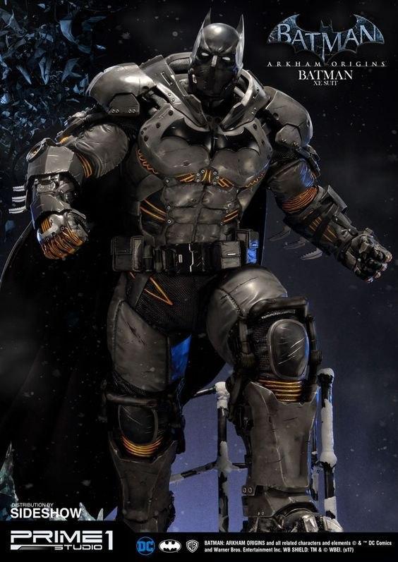 Batman Arkham Origins XE Suit Statue