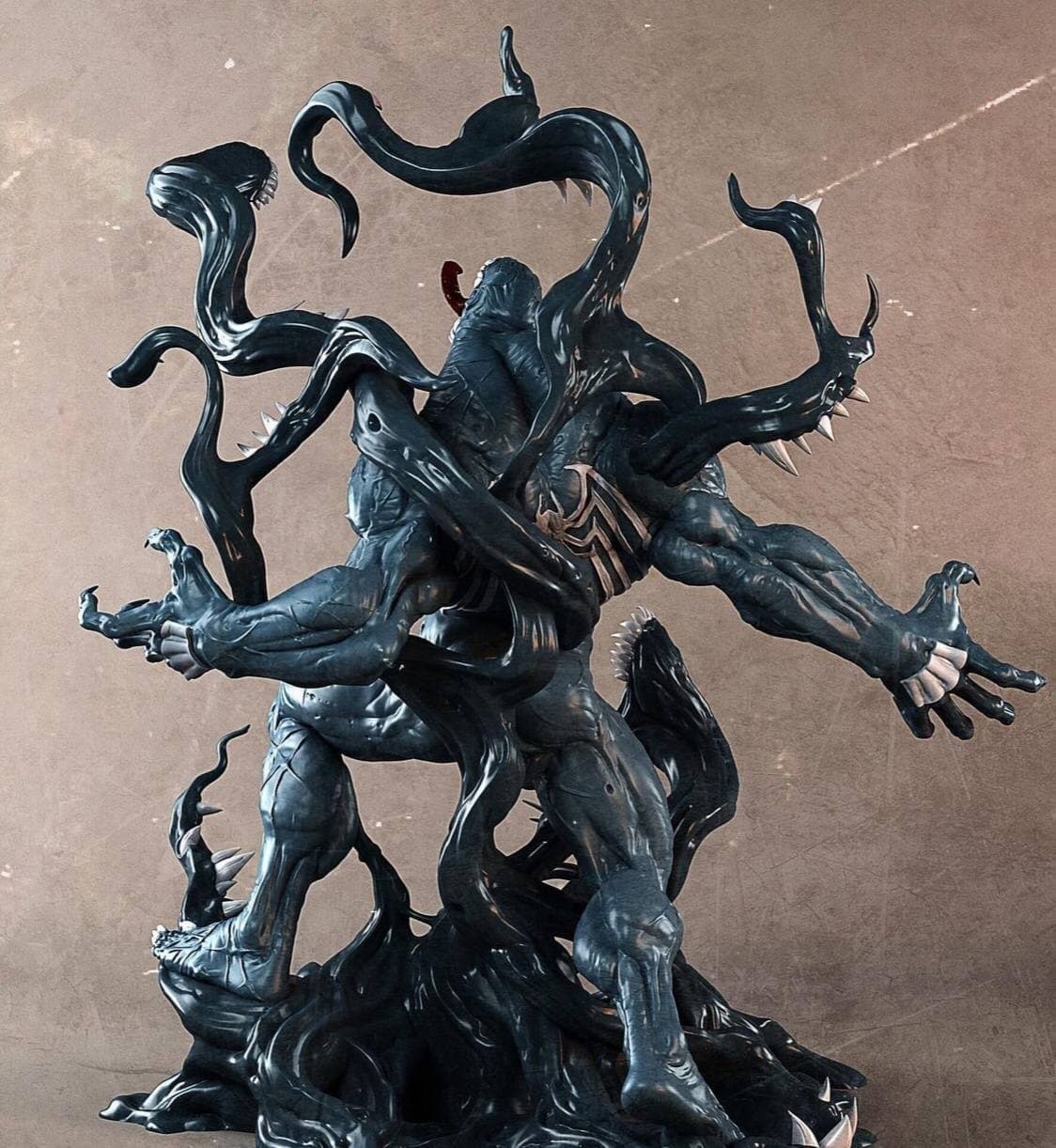 Venom - Image 4