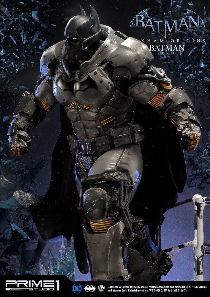 Batman Arkham Origins XE Suit Statue - Image 8