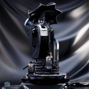 BATMAN RETURNS PINGÜINO