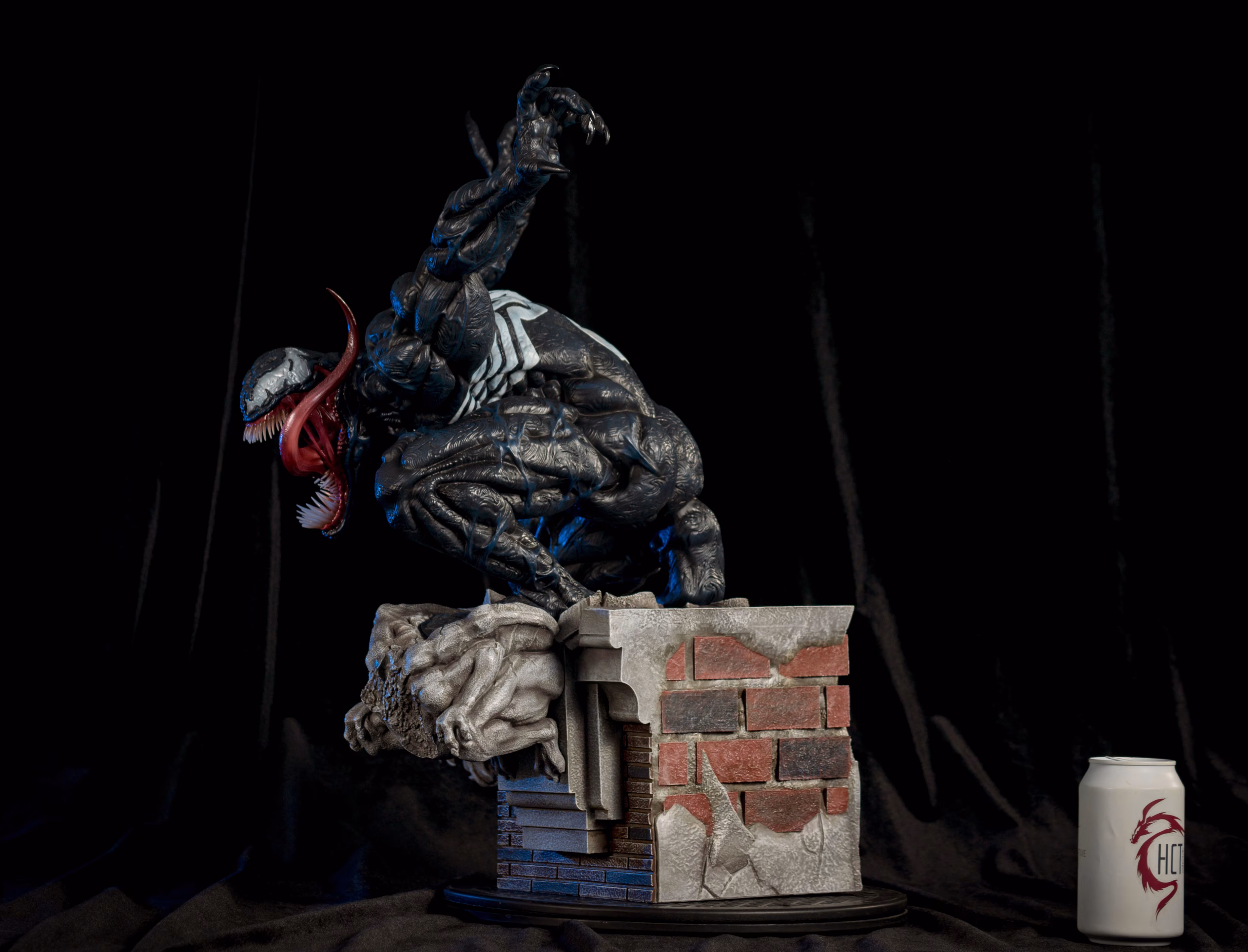 Venom - Image 2